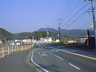 douro-annai-kisami1.jpg (10406 バイト)